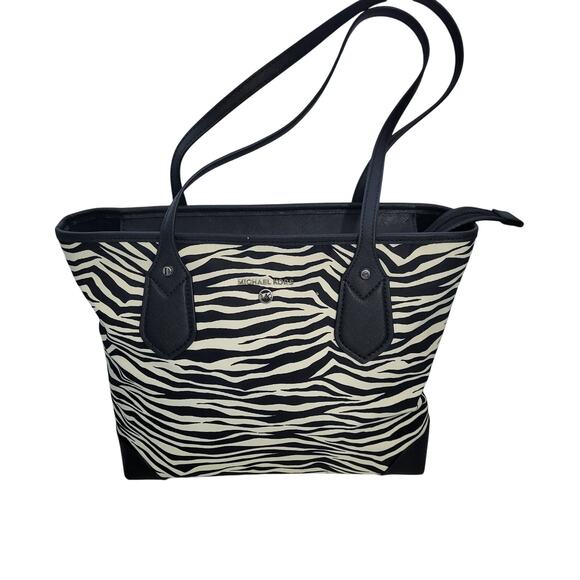 Michael Kors Eva Black & White Zebra Animal Print Nylon Tote Bag NWT 112625-1Cl3 - Picture 1 of 9